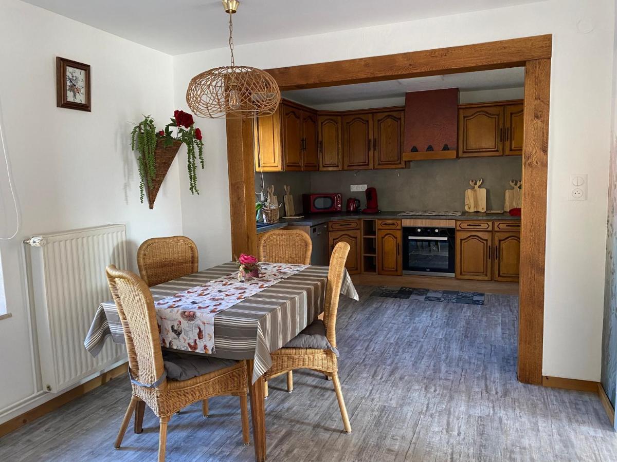 Au Nid Des Pies Apartment Soultzeren Екстериор снимка